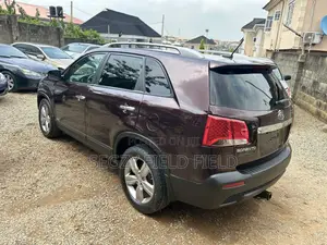 Kia Sorento EX 2012