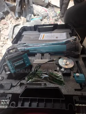 Makita Laser Level 16line Machine