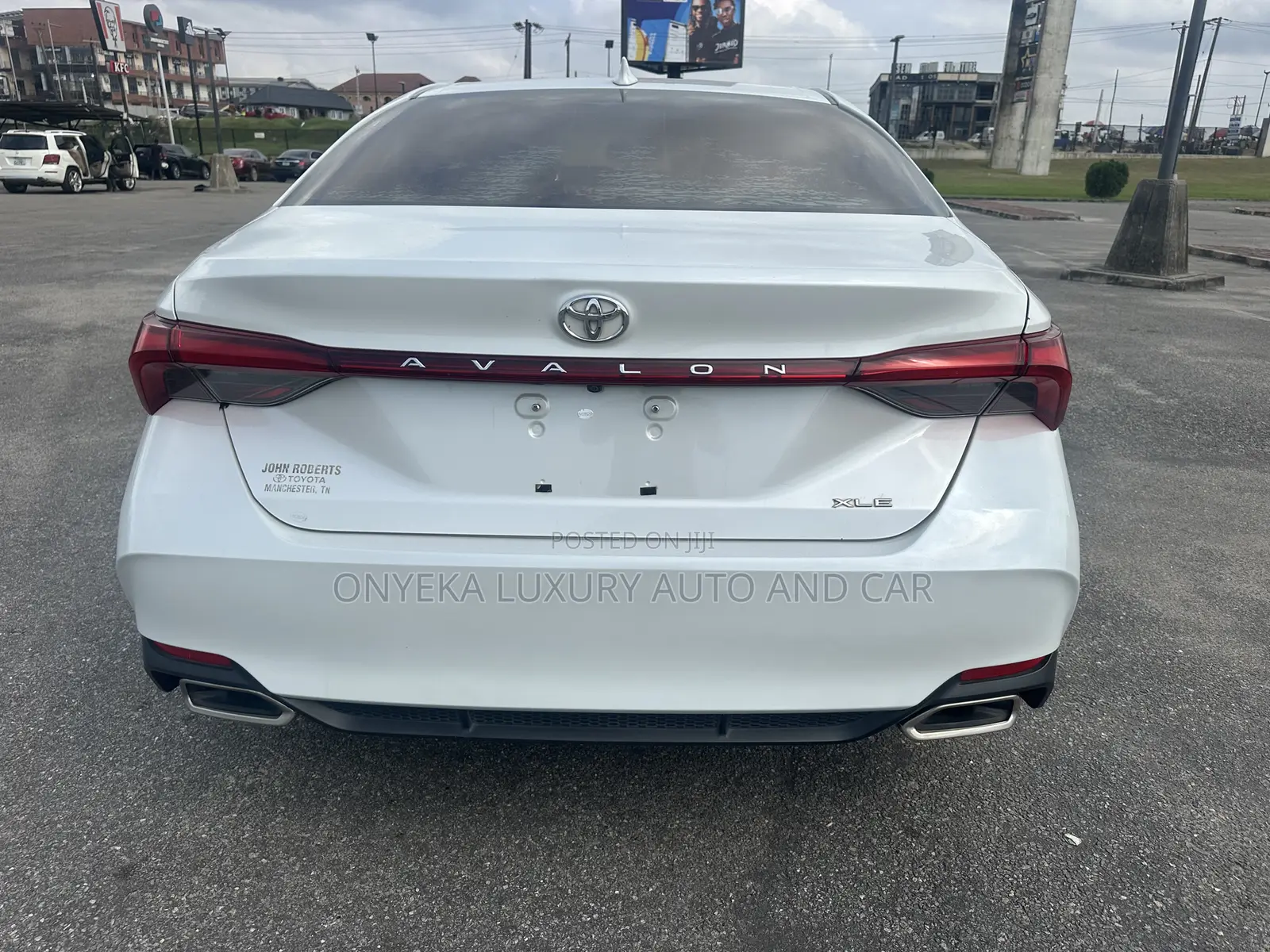 2019 Toyota Avalon XLE FWD Sedan (3.5L V6 8A)