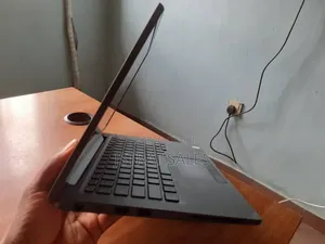 Laptop Dell Latitude 7400 8GB Intel Core i5 SSD 500GB