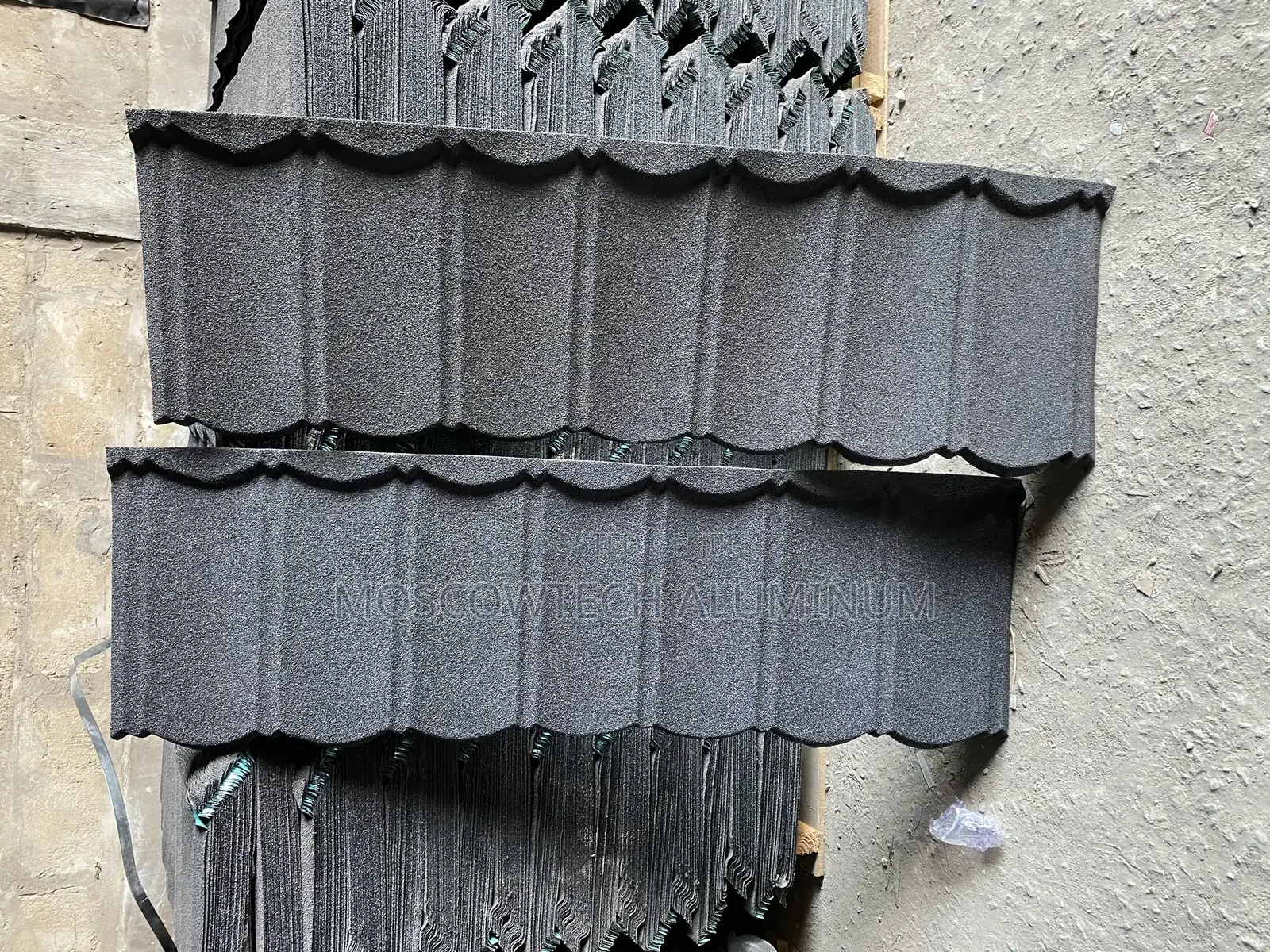 Quality Bond Stone Tiles for Your Roofing