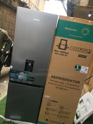 Hisense 264 Litres Refrigerator With Adjustable Shelves – New