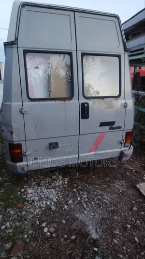 Fiat Ducato 2000 Gray