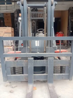 5tons Forklifts