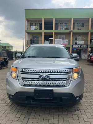 Ford Explorer Limited 4dr 4x4 (3.5L 6cyl 6A) 2013 Silver