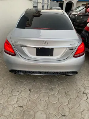 Mercedes-Benz C300 Sport 4Matic Sedan AWD (2.0L 4cyll 7A) 2016 Silver