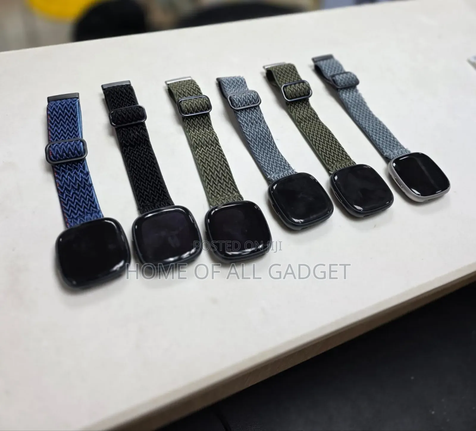 Fitbit Versa 4 Clean Used Smart Watch