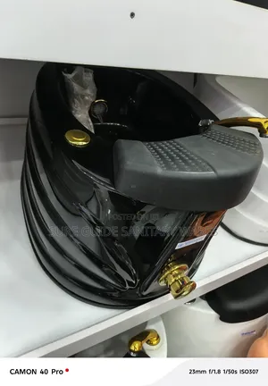 Black Pedicure Bowl With Salon Mixer