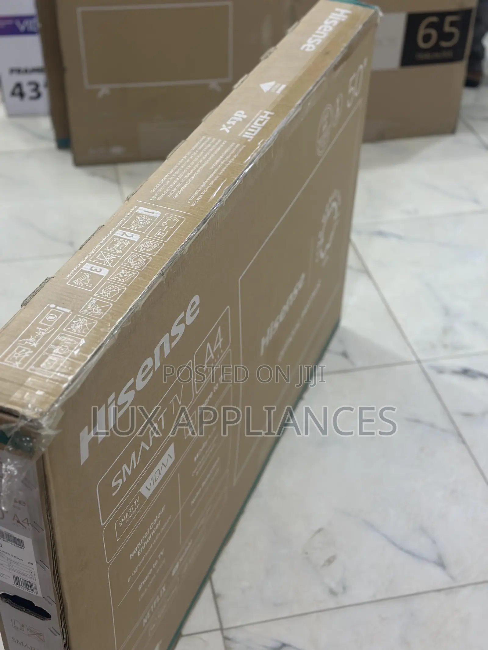 Feature-Packed Hisense 50" Smart Tv