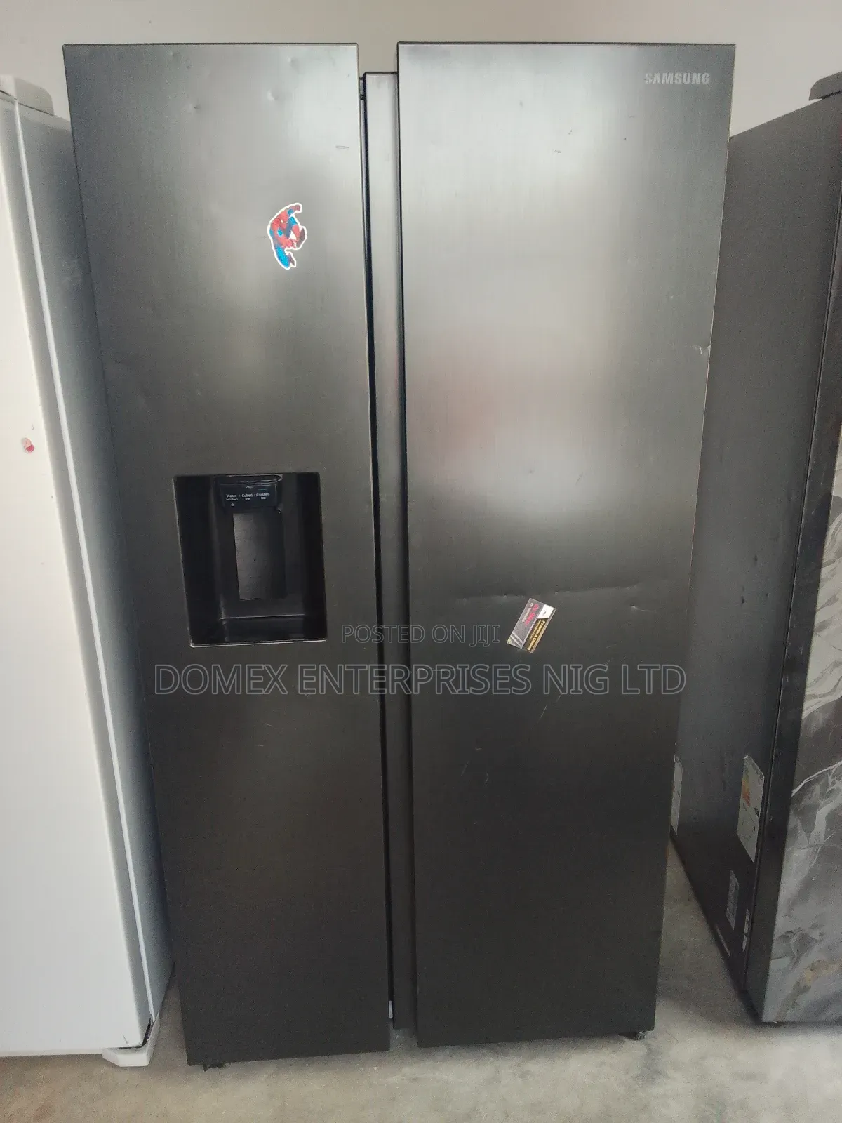 Samsung Fridge and Freezer With Ice Cube