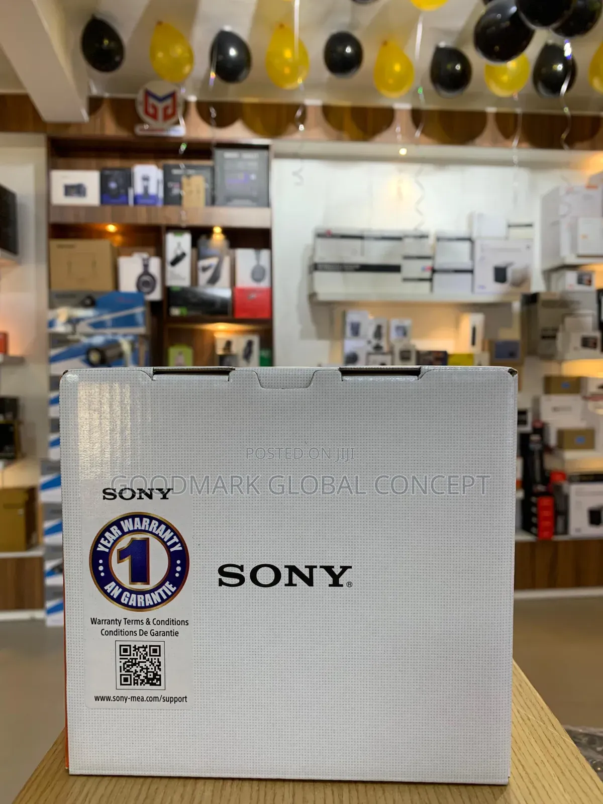 Sony Zv-E10 Mirrorless Vlogging Camera – Creator Content Camera