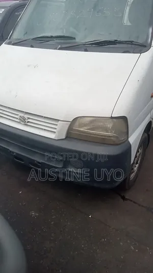 Suzuki APV Minibus 2010 White