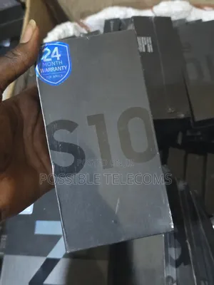 New Samsung Galaxy S10 128 GB Black