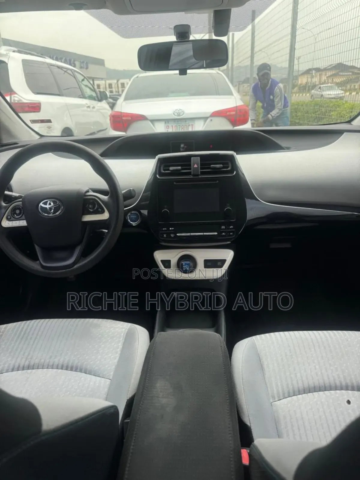 Toyota Prius 2015