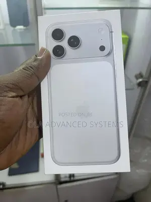 New Apple iPhone 17 Pro Max 512 GB Silver