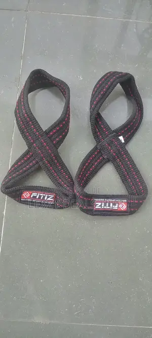 Figure 8 Straps for Heavy Weight Lifting