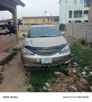 Toyota Camry 2003 Gold