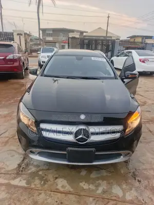 Mercedes-Benz GLA 250 2015 Black
