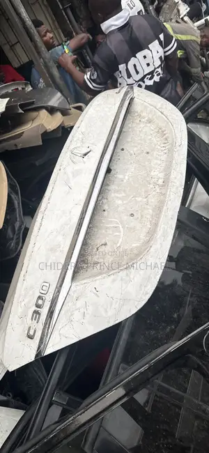 Complete Booth for C300 W205 2016/2020 Model