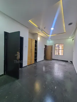 Studio Apartment in Chevron Estate for rent