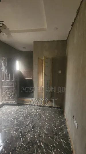 Studio Apartment in Bariga for rent