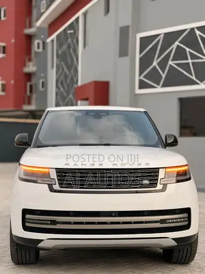 Land Rover Range Rover Vogue 2023 White