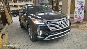 Hyundai Santa Fe SE AWD 2016 Black