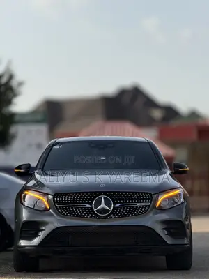 Mercedes-Benz GLC-Class 2019 Brown