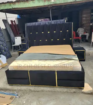 Homemade Unique Upholstery HDF Padded 6 by 6 Bedframe Set With Drawers