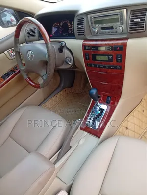 Toyota Corolla LE 2005 Silver