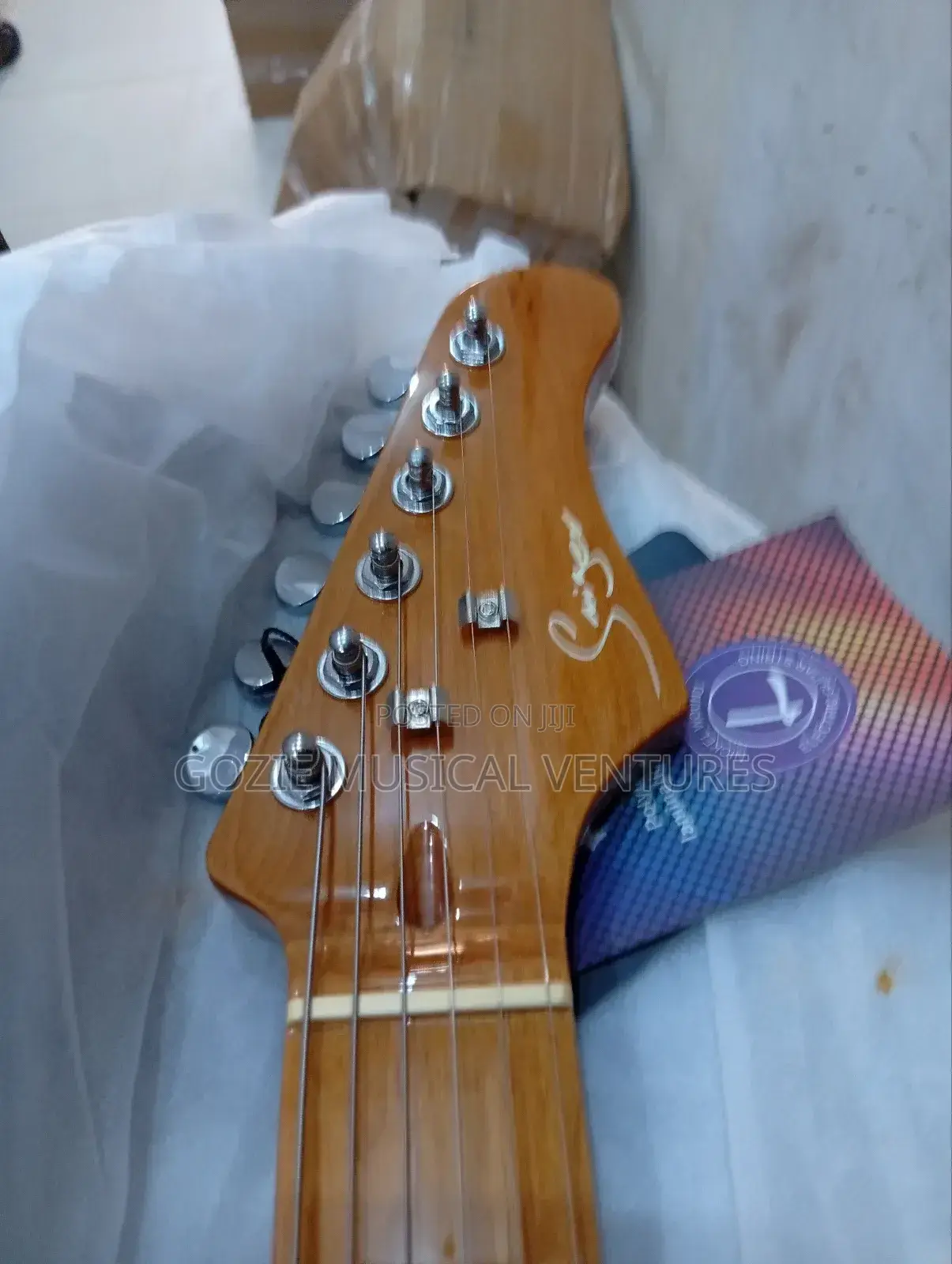 Simger 6 Strings Electric Guitar