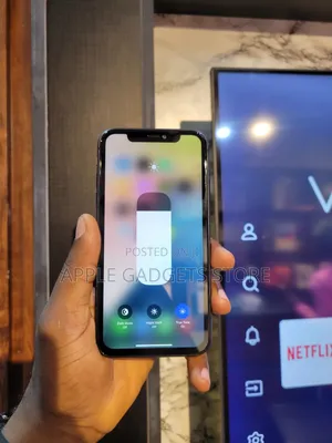 Apple iPhone 11 64 GB