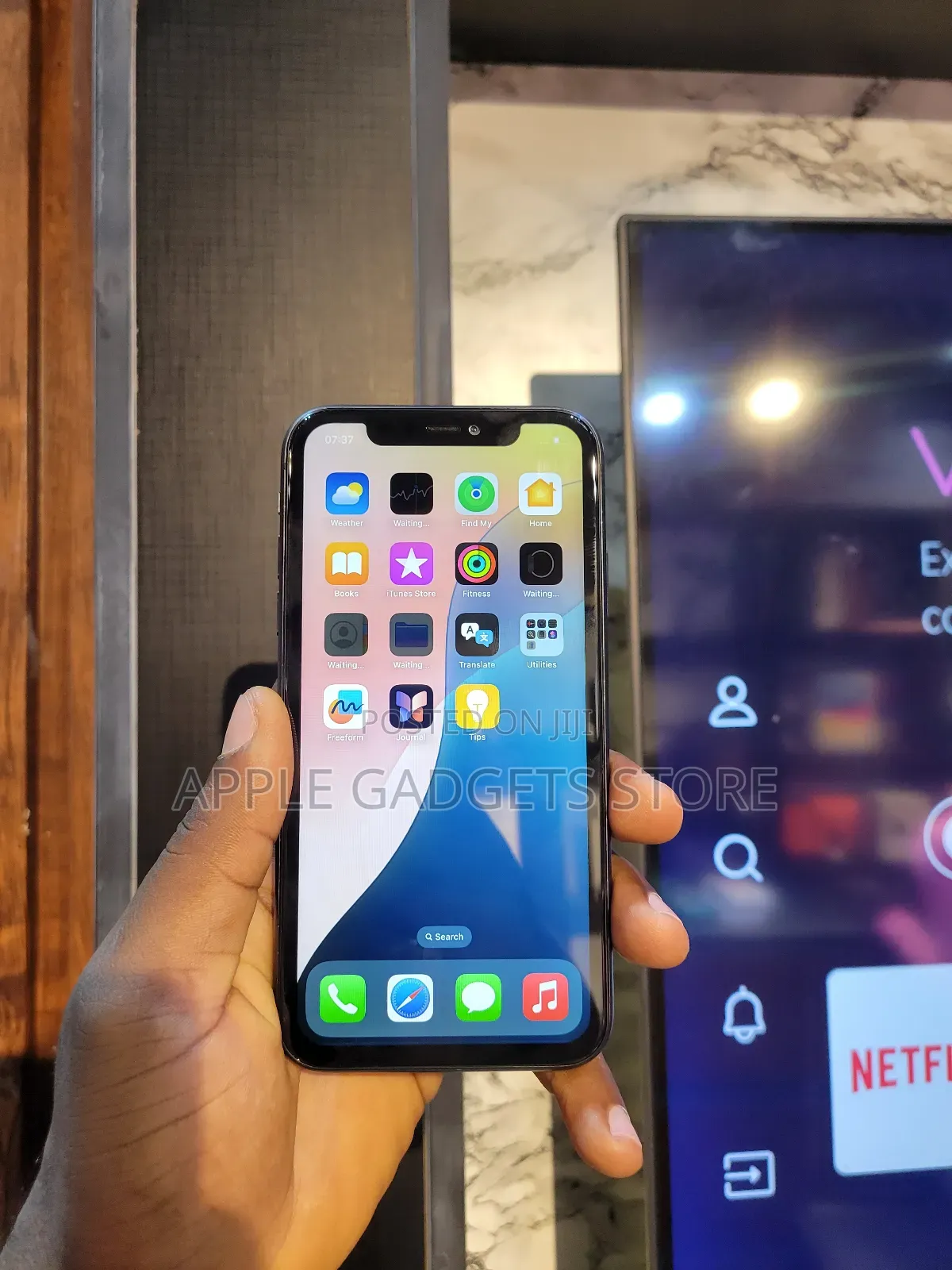 Apple iPhone 11 64 GB