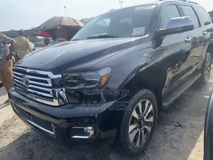Toyota Sequoia 2015 Gray