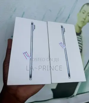 New Apple iPhone Air 256 GB Blue