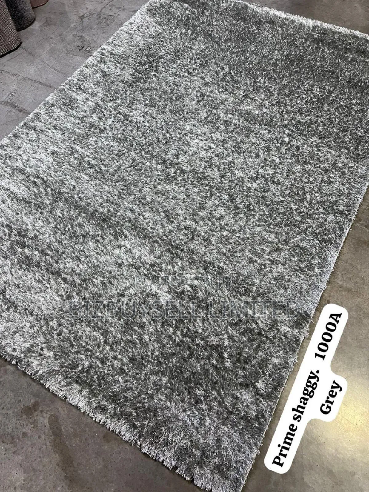 7*10 Fits Turkish Centre Rug.