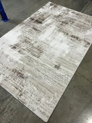 7*10 Turkish Hand Made Centre Rug.