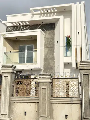Furnished 5bdrm Duplex in Amazing Grace Estate, Agege for sale