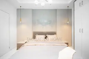 Cute 2 Bedroom