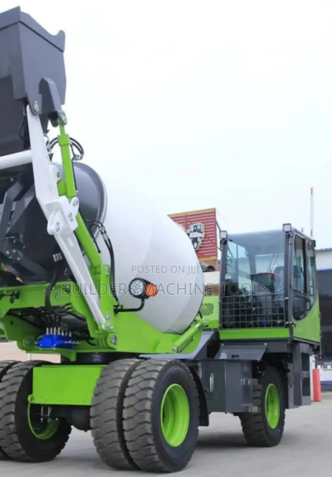 6.5 Cubic Self Loading Concrete Mixer