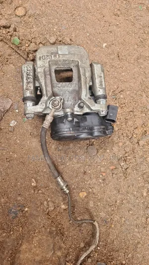 Caliper Nissan Qashqai 2008