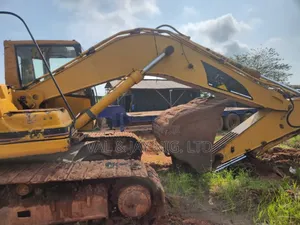 Cat Excavator 325bl - Company Use