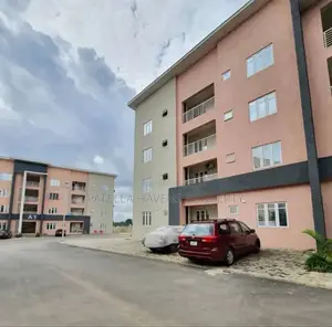 4 Bedroom Penthouse With Solar Installed in Wuye