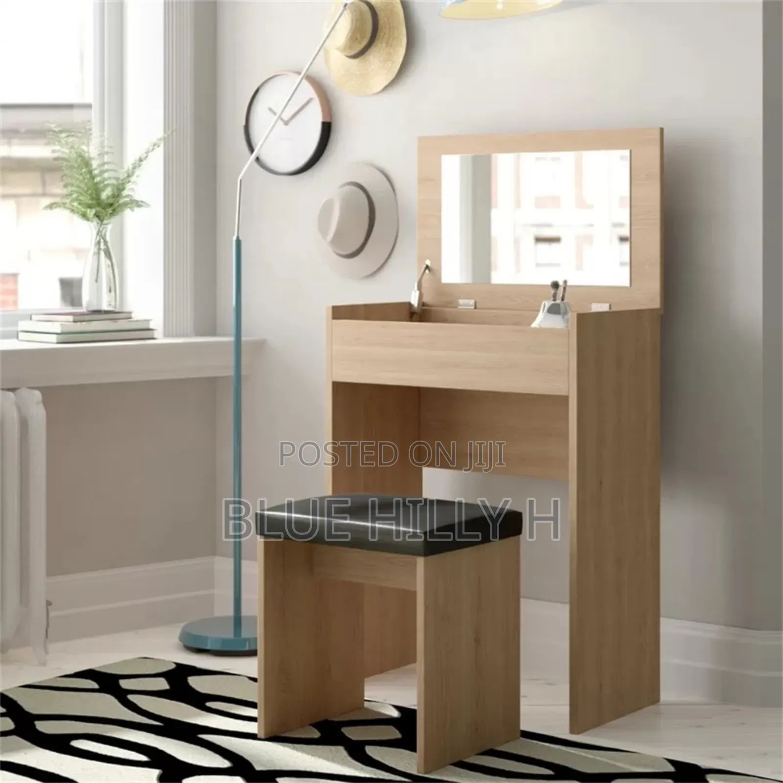 Dress Table And Mirror