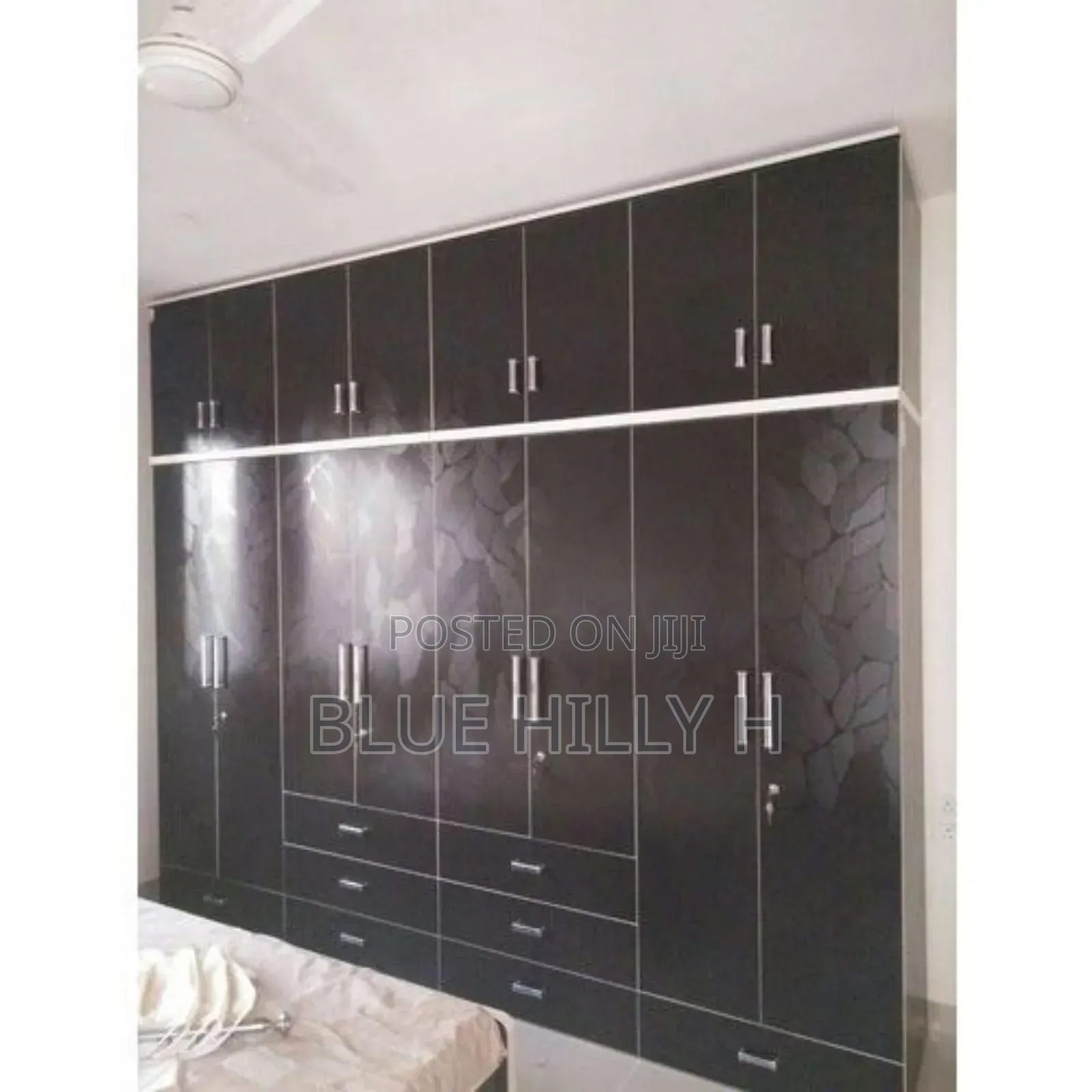 Wardrobes High Gloss
