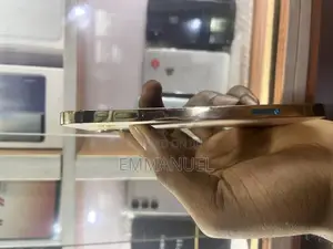 New Apple iPhone 12 Pro 128 GB Gold