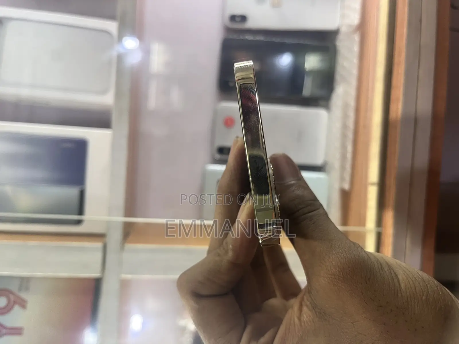 New Apple iPhone 12 Pro 128 GB Gold