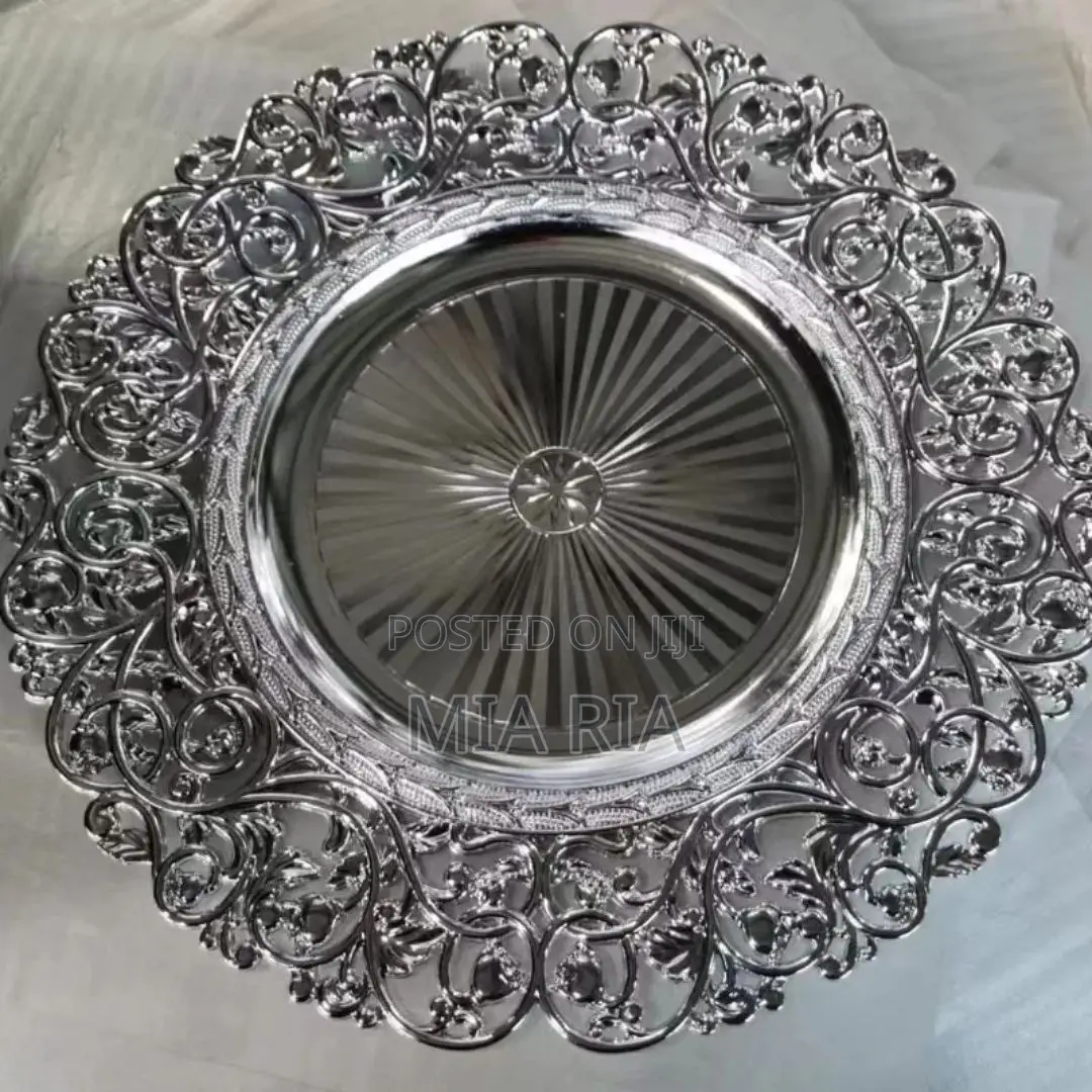 Plastic Sliver Charger Plate