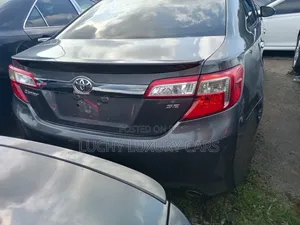 Toyota Camry 2012 Gray
