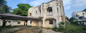1000sqm Land Space With an Old Building on It